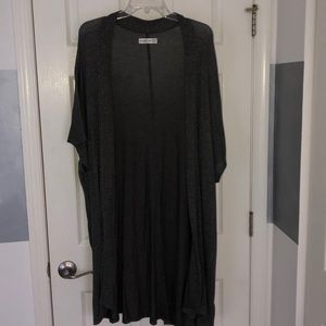 Abercrombie & Fitch Short Sleeve Gray Cardigan